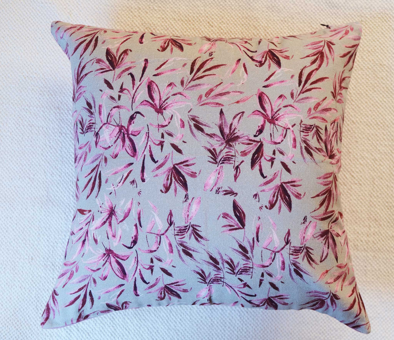 Modern Plum printed cushion cover 134P